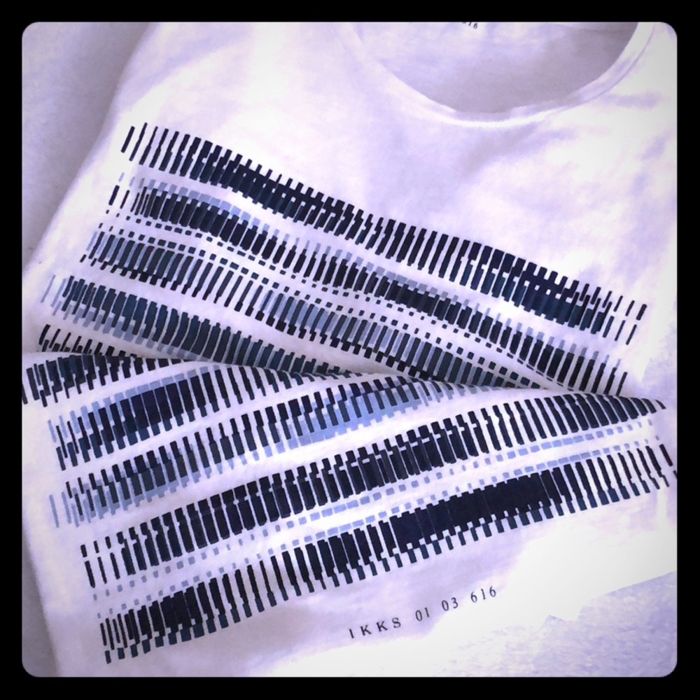 NWOT IKKS t-shirt
